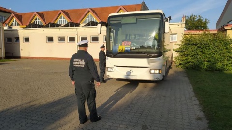 Skontrolowali ponad 230 autobusów przewożących dzieci. I co odkryli