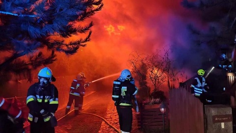W Nowej Wsi Wielkiej doszczętnie spłonął domek jednorodzinny...[zdjęcia]