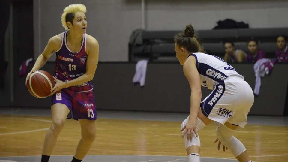 Julie McBride w meczu przeciw GTK Gdynia fot. KS Basket 25