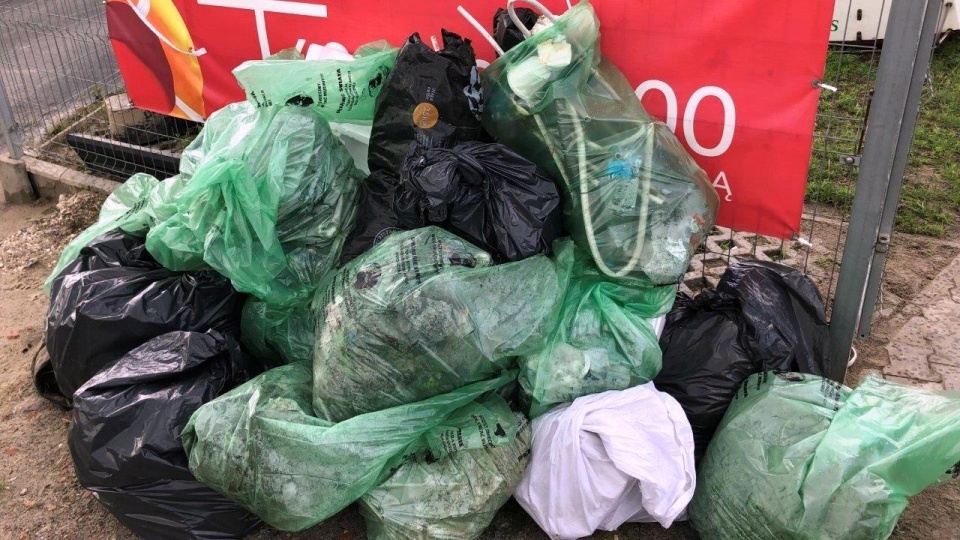 Sprawa dotyczy podwyżki opłaty za wywóz śmieci, którą Rada Miejska Inowrocławia uchwaliła w październiku 2017 roku. Fot. Archiwum