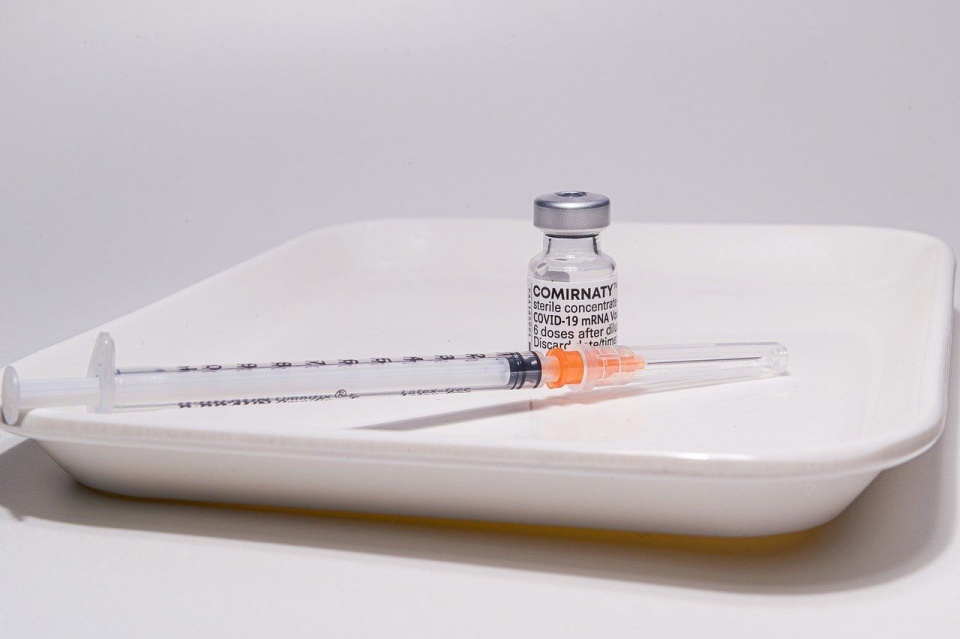 Firma farmaceutyczna Pfizer zapewniła o bezpieczeństwie swej szczepionki przeciwko COVID-19/fot. Pixabay