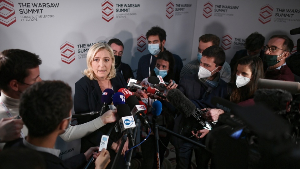 Przewodnicząca Frontu Narodowego/Zjednoczenia Narodowego Marine Le Pen uczestnicząca w konferencji „The Warsaw Summit”. Fot. PAP/Marcin Obara