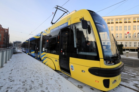 Toruńskie tramwaje czekają na swoich patronów. Na liście m.in. Tony Halik