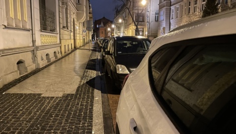 Zmieniły się zasady dotyczące parkowania w Bydgoszczy. Jak uzyskać abonament