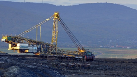 UE planuje stopniowe uniezależnianie się od rosyjskich paliw. Co na to Niemcy