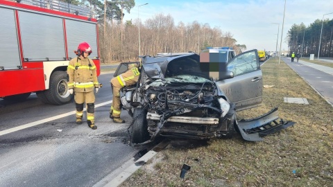 Wypadek na Grunwaldzkiej w Bydgoszczy. Osobówka wjechała w dostawczaka