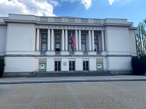 Melodia Skoryka grana przez niemal wszystkie polskie orkiestry w geście solidarności