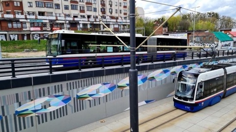 Po pandemii wracamy do autobusów i tramwajów. Będą dodatkowe zachęty