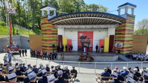 Piknik i strażackie święto w Wąbrzeźnie. Ochotników i strażaków zawodowych