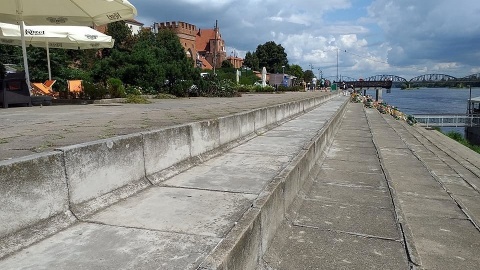 Bulwar Filadelfijski w Toruniu do przebudowy. Ograniczenie ruchu samochodowego