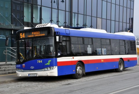 Autobusem za 10 zł przez cały miesiąc. Dla uczniów z Bydgoszczy i okolic