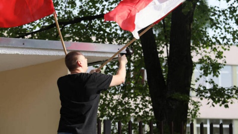 Zbliża się Święto Niepodległości. Znane osoby zachęcają do wywieszenia flag