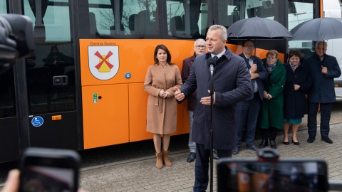 Autobus dla dzieci, bus dla niepełnosprawnych. Nagroda dla gminy Sośno