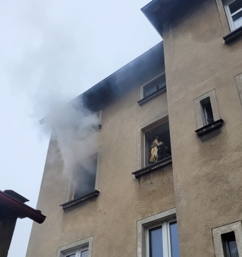 Tragiczny pożar w Grudziądzu. Strażacy znaleźli ciało mężczyzny