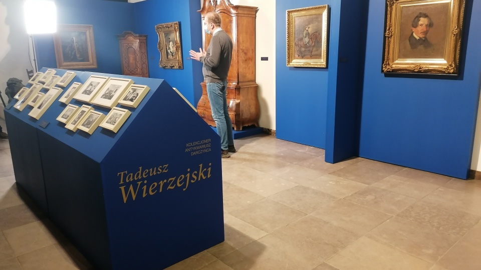 „Tadeusz Wierzejski - kolekcjoner, antykwariusz, darczyńca” to nowa wystawa prezentowana w Kamienicy pod Gwiazdą w Toruniu. Fot. Iwona Muszytowska-Rzeszotek