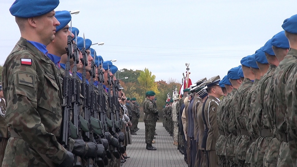 „Wstąp do dobrowolnej zasadniczej służby wojskowej” - pod takim hasłem odbędą się w sobotę (21 maja) pikniki wojskowe w 32 miejscowościach w całej Polsce/fot. Archiwum