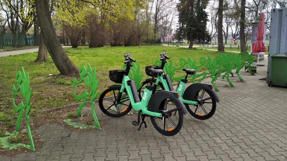 Bydgoszcz włącza się w obchody Europejskiego Tygodnia Mobilności. W najbliższy weekend w centrum miasta będzie można za darmo przetestować elektryczne auta i rowery. Ale to nie jedyne atrakcje jakie przygotowano./fot. ZDMiKP Bydgoszcz/Archiwum