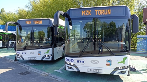 Toruńscy radni zdecydowali! Droższe przejazdy autobusami i tramwajami od marca 2025 roku