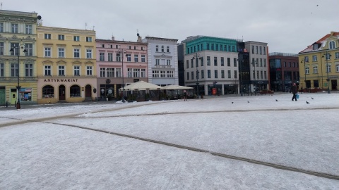 Nieplanowane lodowisko na bydgoskim Starym Rynku