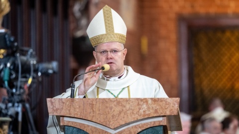 Biskup Śmigiel: Mikołaj Kopernik rozumiał, że pełnia prawdy należy do Boga