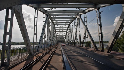 Po remoncie mostu pociągi pojadą szybciej. Od niedzieli zmiany dla pasażerów