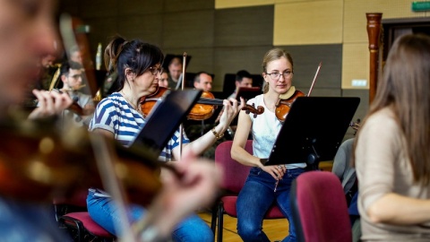 Wielki koncert na 900-lecie Diecezji Włocławskiej. Na scenie kilkuset muzyków