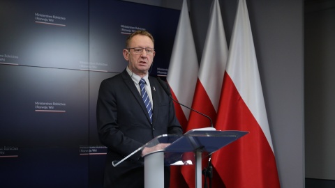 Minister Telus: przedłużamy możliwość składania wniosków o dopłatę do zboża