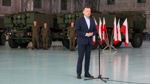 Szef MON: pierwsze wyrzutnie HIMARS są już w Polsce. Akademia powstanie w Toruniu