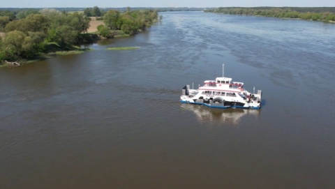 Po kolejnej awarii Flisaka: prace serwisowe zakończone, prom znowu pływa