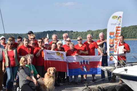 Jadą prosić o dalszą pomoc, kolejne łaski i się pobawić. Dziecięce Graffiti w drodze do Gietrzwałdu