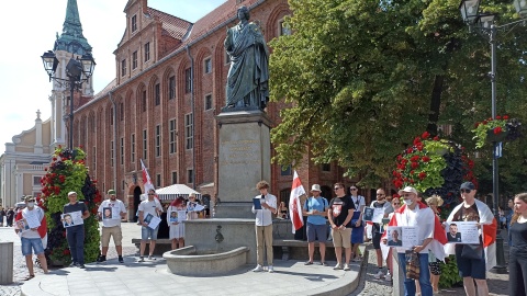 Białorusini każdego dnia stawiają czoła brutalności. Marsz Wolnej Białorusi w Toruniu