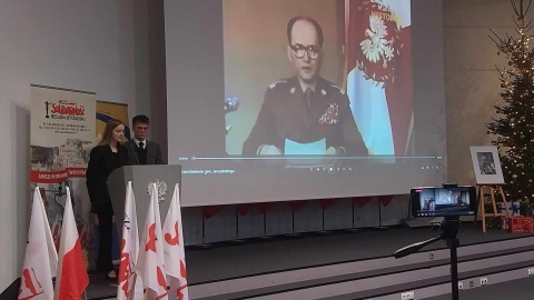 Rozmowa ze świadkami to najlepsza lekcja historii. Konferencja o stanie wojennym [wideo, zdjęcia]