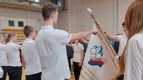 Święto w XI LO Mistrzostwa Sportowego w Bydgoszczy. Szkoła doczekała się sztandaru