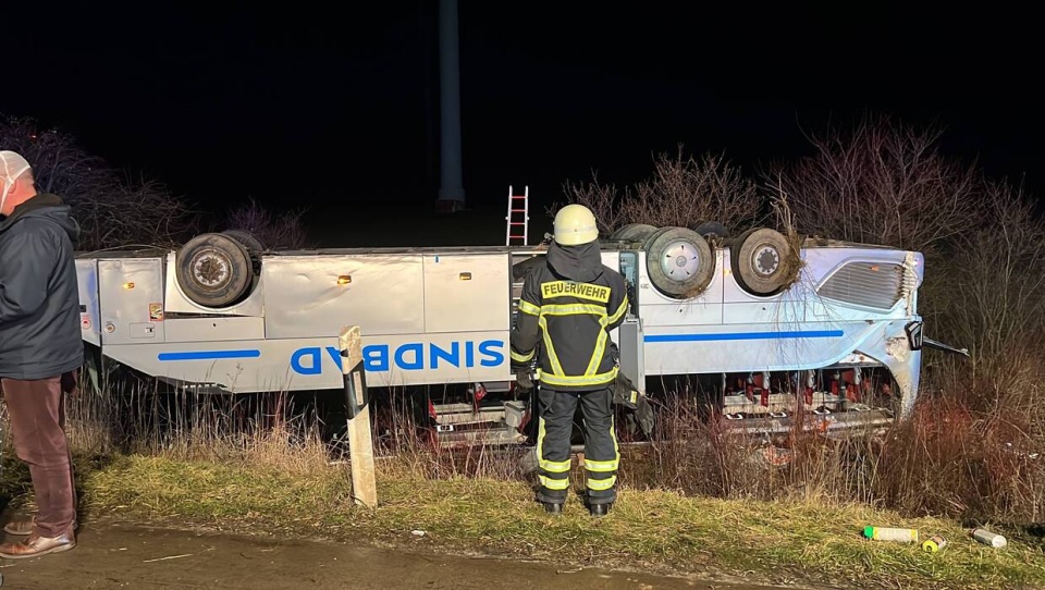 Wypadek polskiego autokaru na A2/fot. PAP, Thomas Schulz, dpa-Zentrabild/dpa
