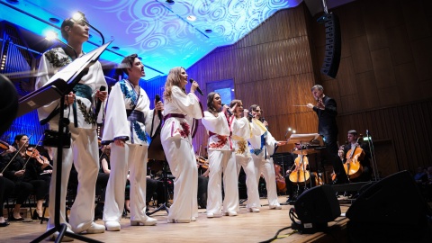 Projekt „ABBA Symfonicznie" w bydgoskiej Filharmonii Pomorskiej/fot. M. Kledzik/J. Narewska
