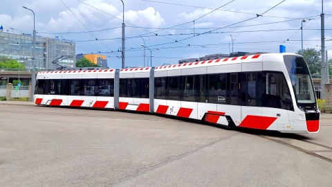 Pierwszy tramwaj Pesa Twist dotarł do Estonii/fot. Pesa