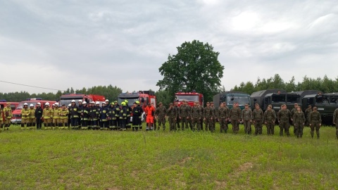 Ćwiczenia ewakuacji obozu harcerskiego w gminie Wielgie/fot. Marek Ledwosiński