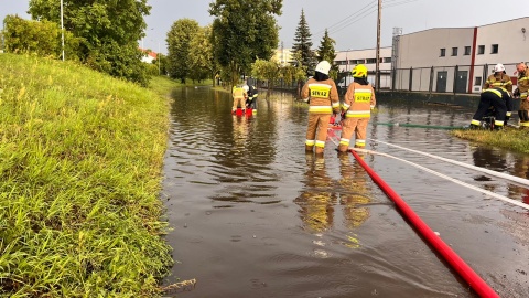 W powiecie chełmińskim doszło do zniszczeń, zalań, podtopień/fot. Komenda Powiatowa Państwowej Straży Pożarnej w Chełmnie, Facebook