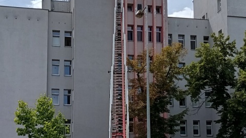 Pożar w części technicznej Szpitala MSWiA w Bydgoszczy/fot. Artur Nowak