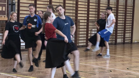 Zespół Pieśni i Tańca Ziemia Bydgoska przygotowuje się do wyjazdu na Azory/fot. Magda Jasińska