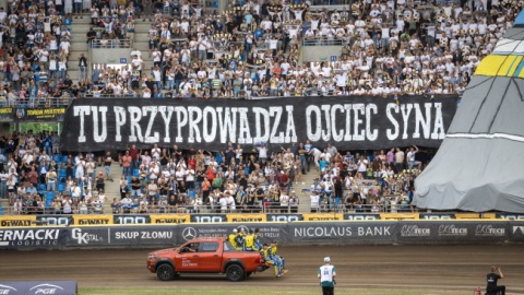 Żuzlowe derby dla Torunia. Fot: PAP/Tytus Żmijewski