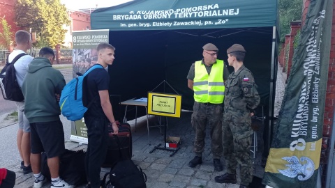 Przyjęcie do służby w 8. Kujawsko-Pomorskiej Brygady Obrony Terytorialnej/fot. Michał Zaręba