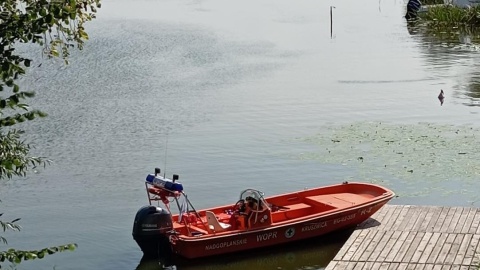 Młodzież wyciągnęła z jeziora Gopło niewybuch z II wojny światowej/fot. fot. Nadgoplańskie WOPR Kruszwica/Facebook