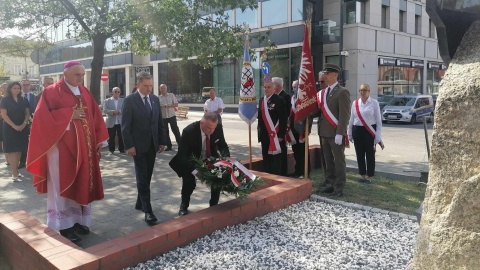 Działacze związkowi m.in. z Miejskich Zakładów Komunikacyjnych w Bydgoszczy, grudziądzkiej oświaty i bydgoskich spółdzielni mieszkaniowych dostali medale Solidarności „Zasłużony dla Regionu Bydgoskiego”/fot: Monika Siwak