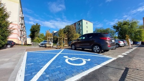 Zakończyła się budowa dodatkowych miejsc postojowych w sąsiedztwie pętli na Błoniu w Bydgoszczy/fot. bydgoszcz.pl