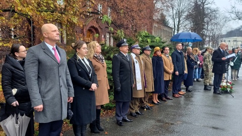 W Bydgoszczy uczniowie klasy wojskowej Akademickiego Liceum Ogólnokształcącego złożyli ślubowanie/fot. Tatiana Adonis