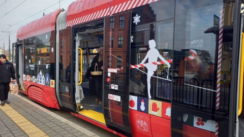 Na bydgoskie tory wyjechał świąteczny tramwaj/fot. Agata Raczek