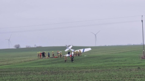 Wypadek awionetki w miejscowości Watorowo/fot. Bydgoszcz 998