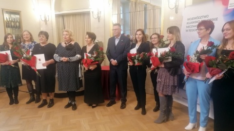 13 pracowników instytucji kultury naszego regionu odebrało nagrody marszałka województwa kujawsko-pomorskiego za szczególne osiągnięcia w dziedzinie tworzenia i upowszechniania kultury/fot. Iwona Muszytowska-Rzeszotek