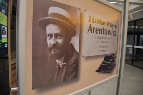 Avatar Zdzisława Arentowicza. Włocławska biblioteka stworzyła cyfrowe wcielenie patrona [wideo]